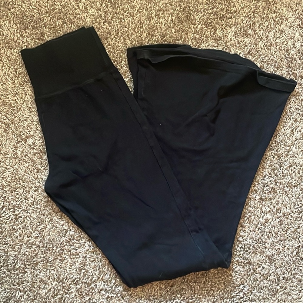 Brandy Melville yoga pants